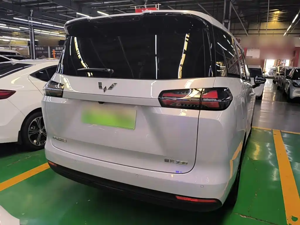 Wuling Xingguang 730 New Energy — миниатюра 6