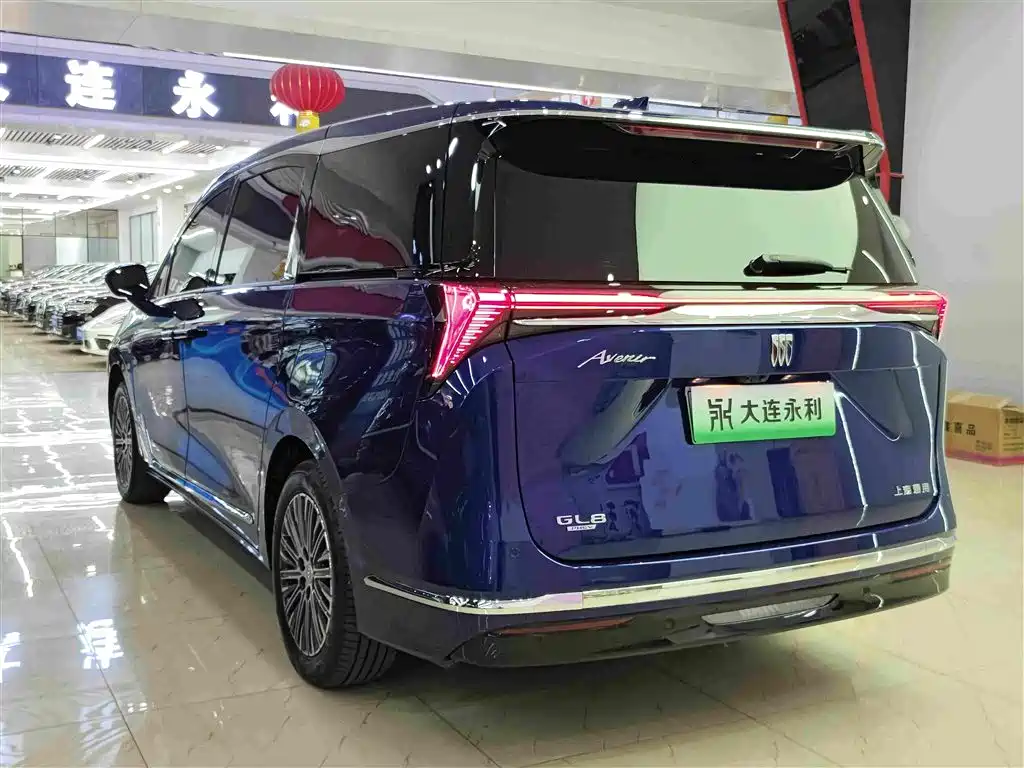 Buick GL8 Hybrid — миниатюра 16