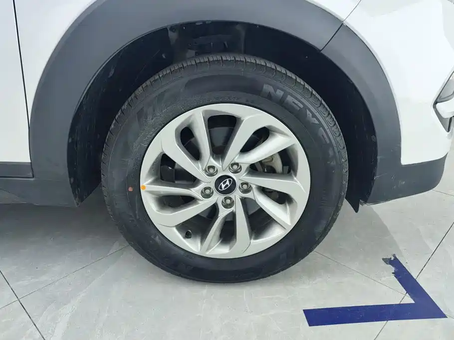Hyundai Tucson — миниатюра 6
