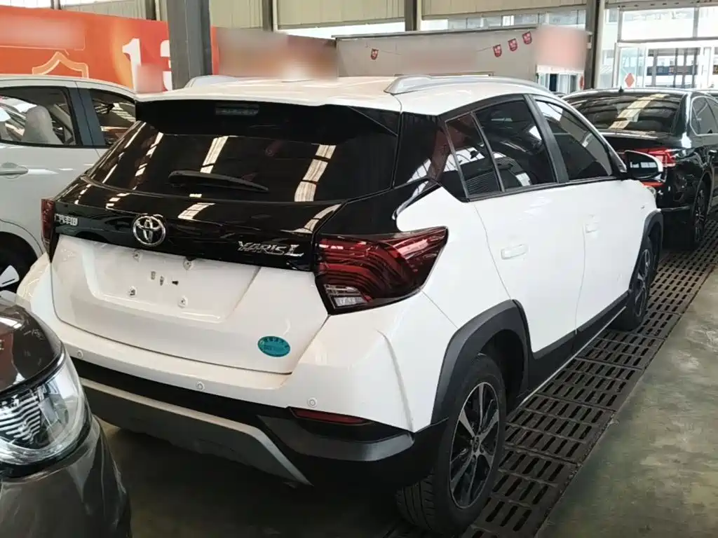Toyota Yaris L — миниатюра 7