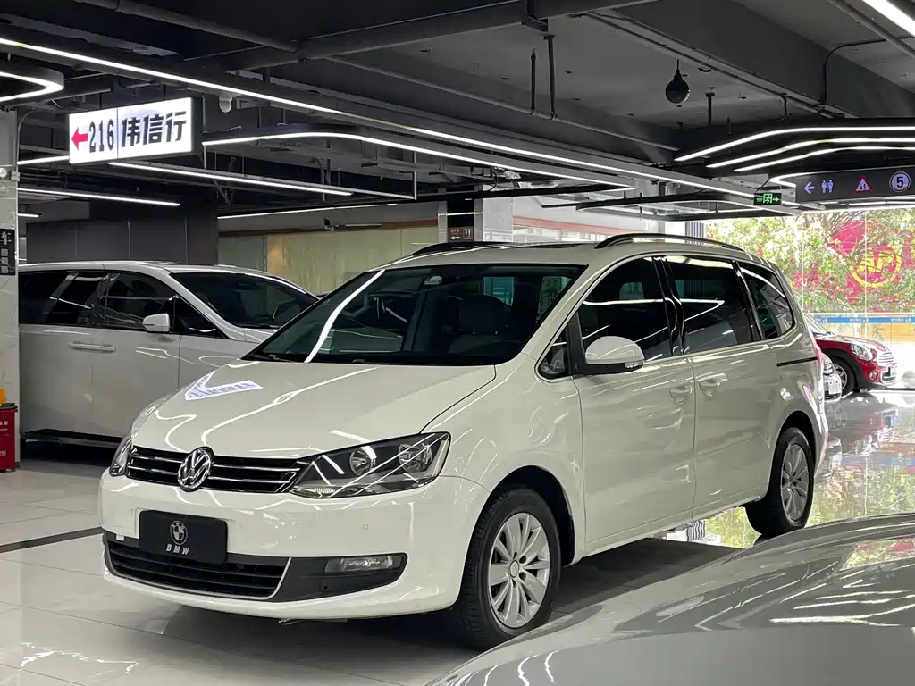 Купить Volkswagen Sharan