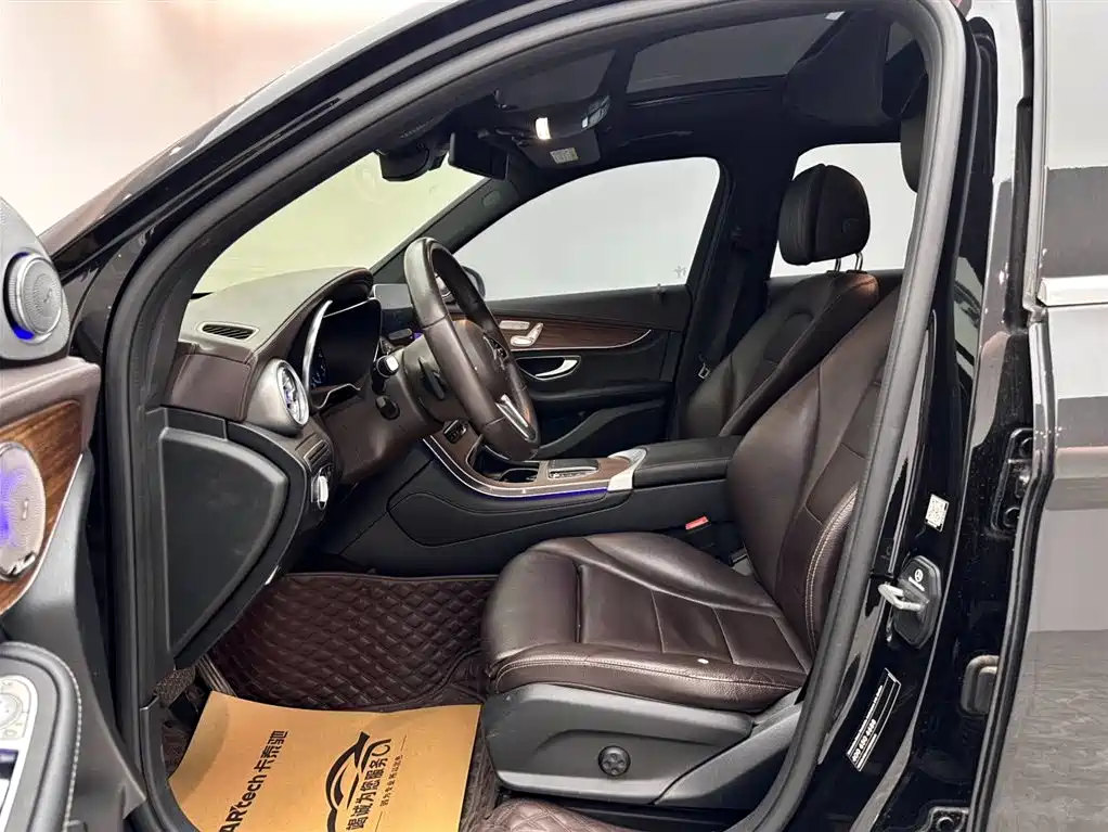 Mercedes-Benz GLC 2020 GLC 300 L 4MATIC Luxury