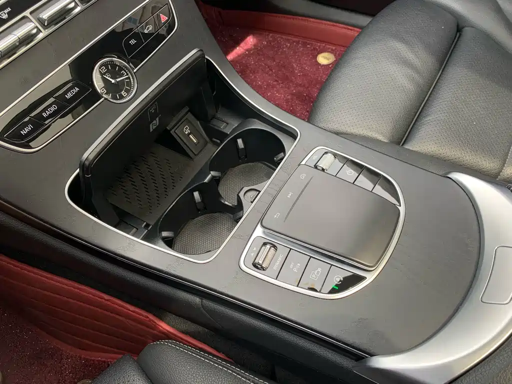 Mercedes-Benz C-Class — миниатюра 23
