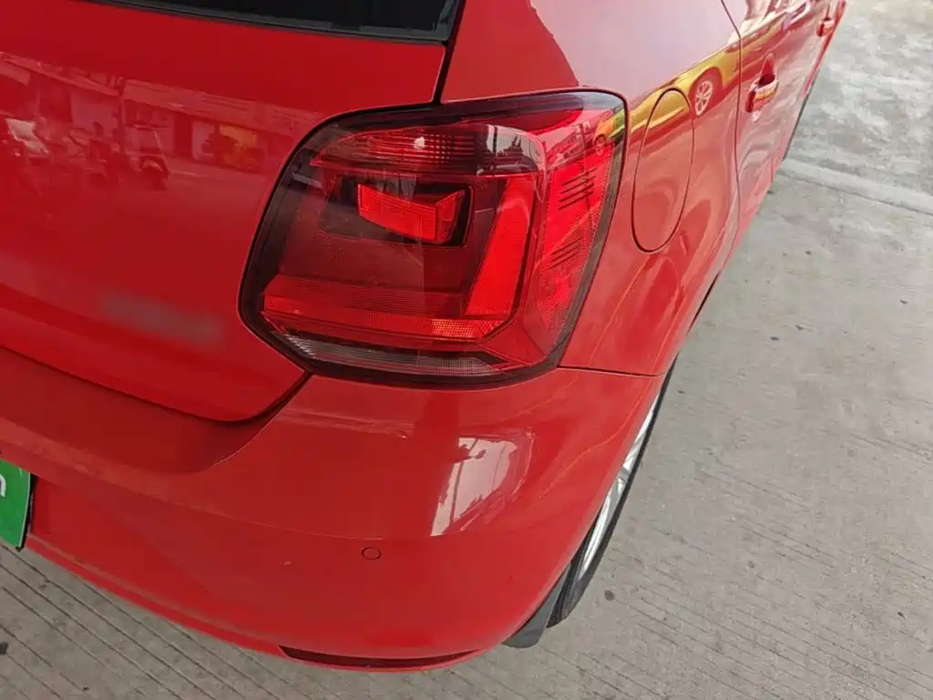 Volkswagen Polo — миниатюра 8
