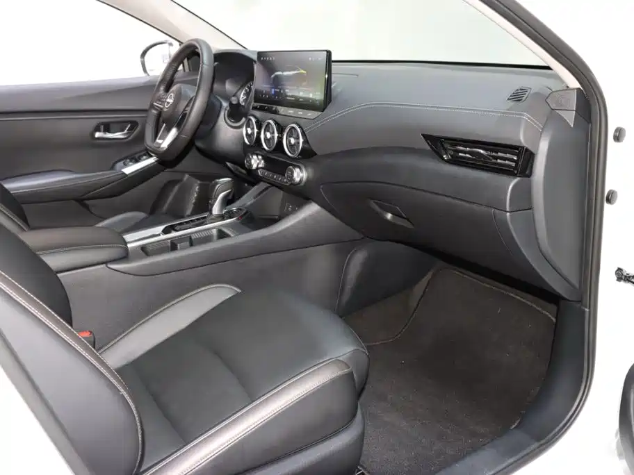 Nissan Sylphy — миниатюра 7