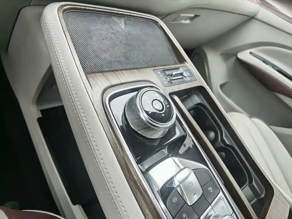 Ford Equator — миниатюра 13