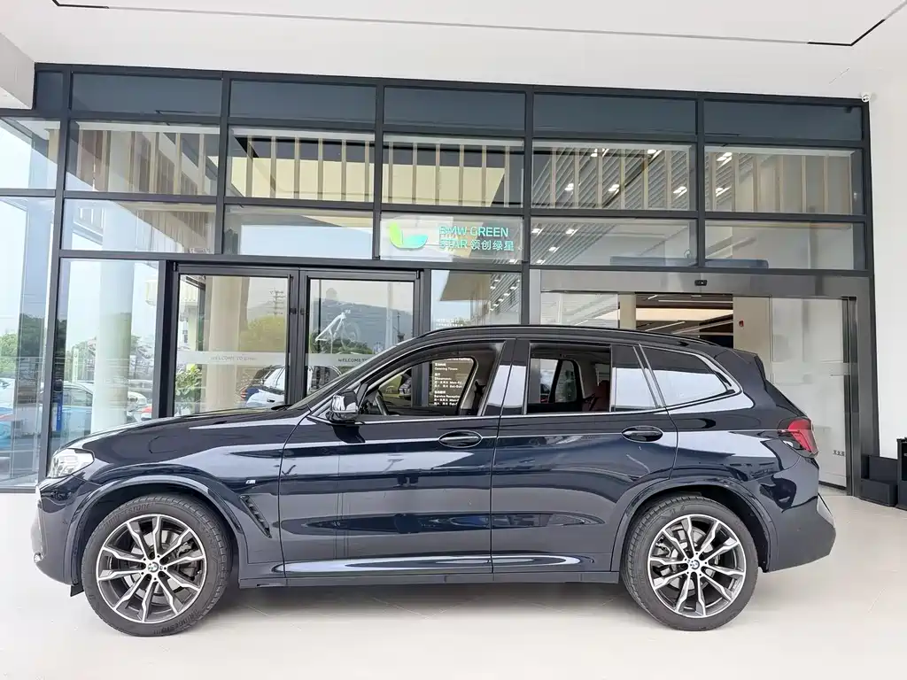 BMW X3 2023 xDrive30i Lead M