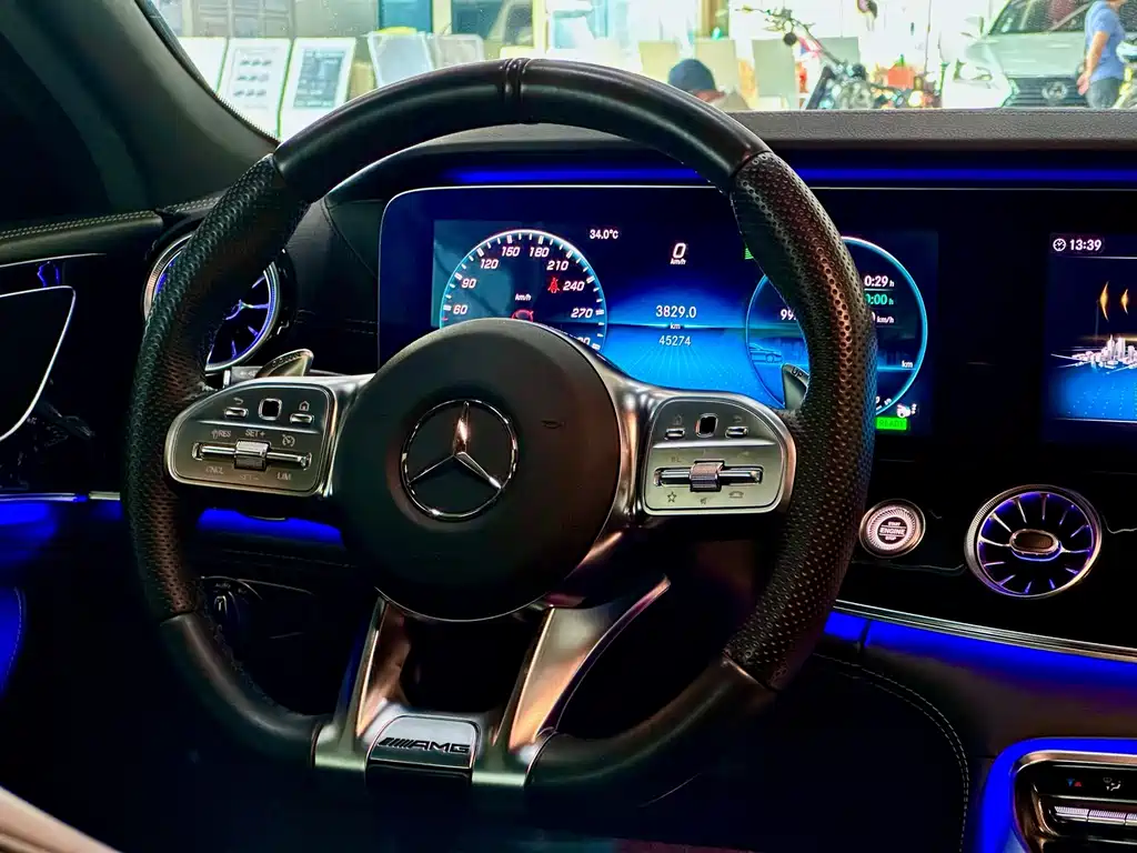 Mercedes-Benz AMG GT — миниатюра 23
