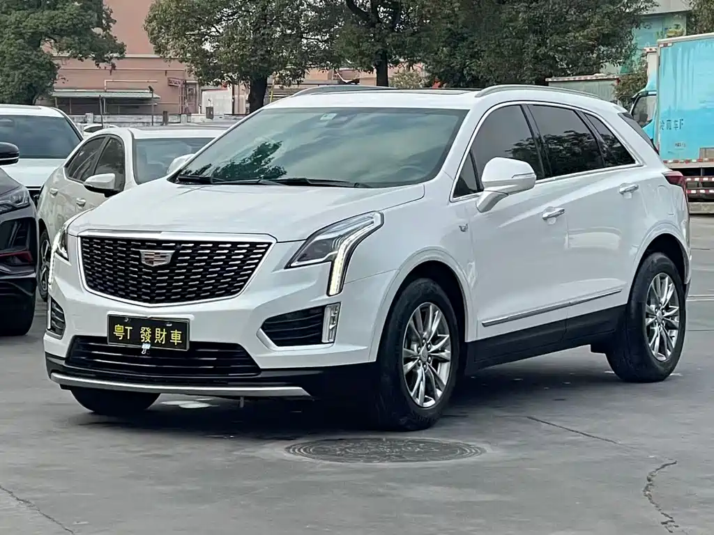 CADILLAC XT5