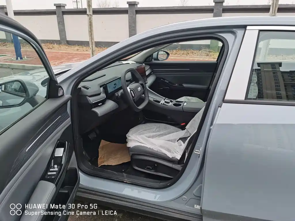 GEELY GALAXY GALAXY L6