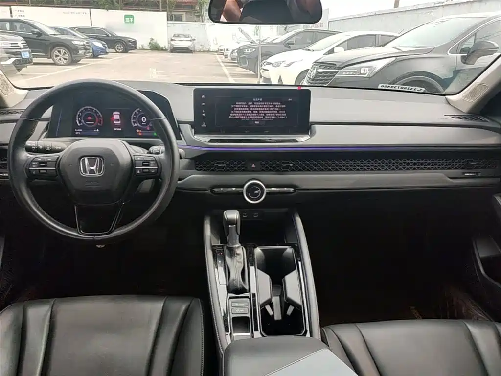 Honda Accord 2023 260TURBO Smart