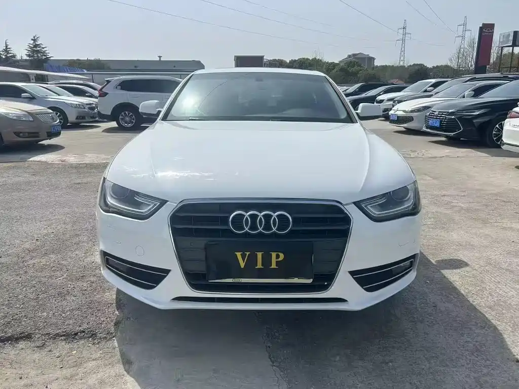 Audi A4L 2013