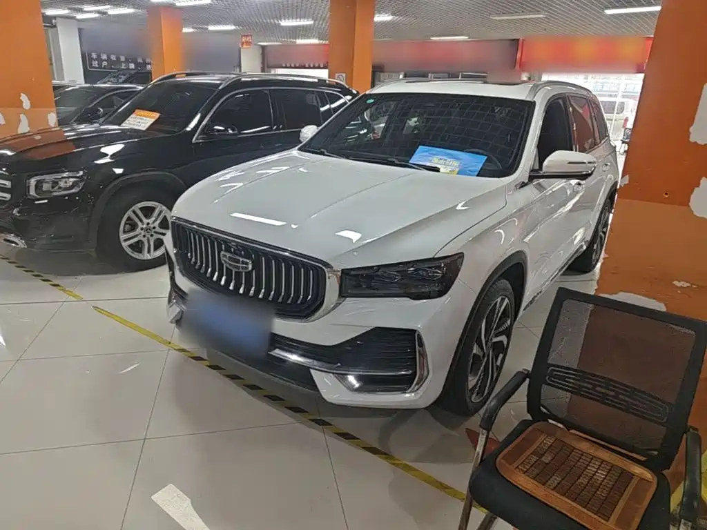 Geely Xingyue L — миниатюра 2