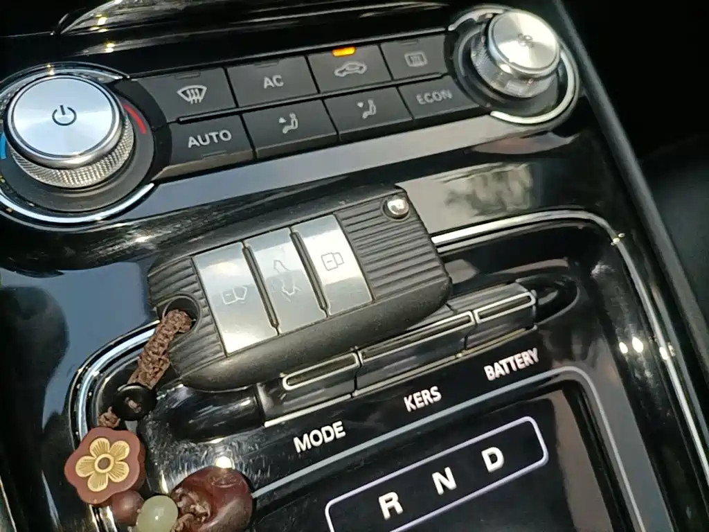 Roewe Ei5 — миниатюра 9