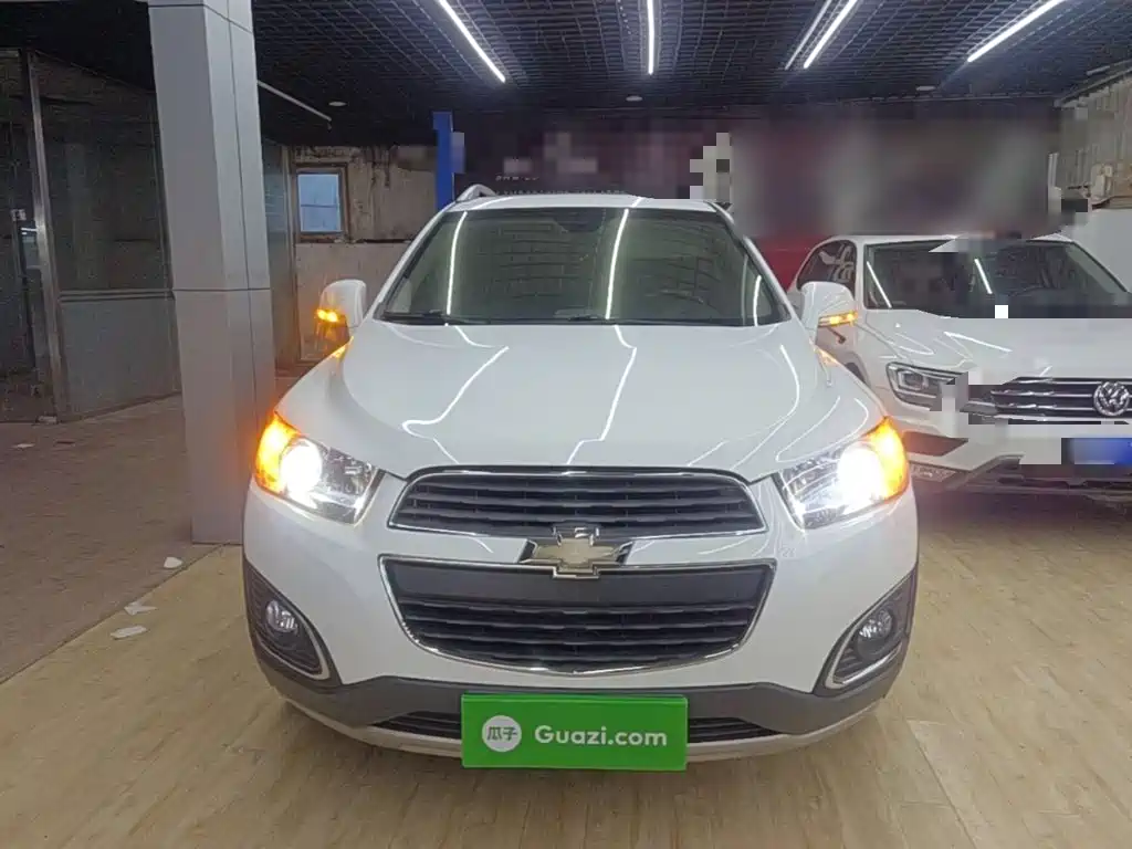 Chevrolet Captiva — миниатюра 3