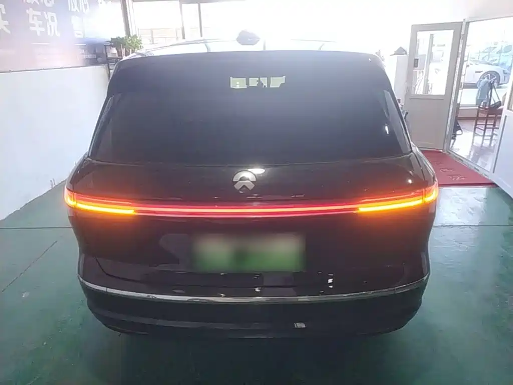 NIO ES8 2026 мест Executive Luxury