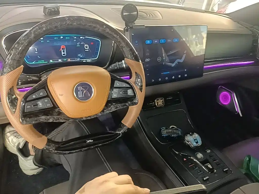 BYD Han — миниатюра 10