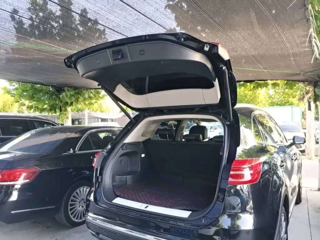 Hongqi Hongqi HS5 — миниатюра 19
