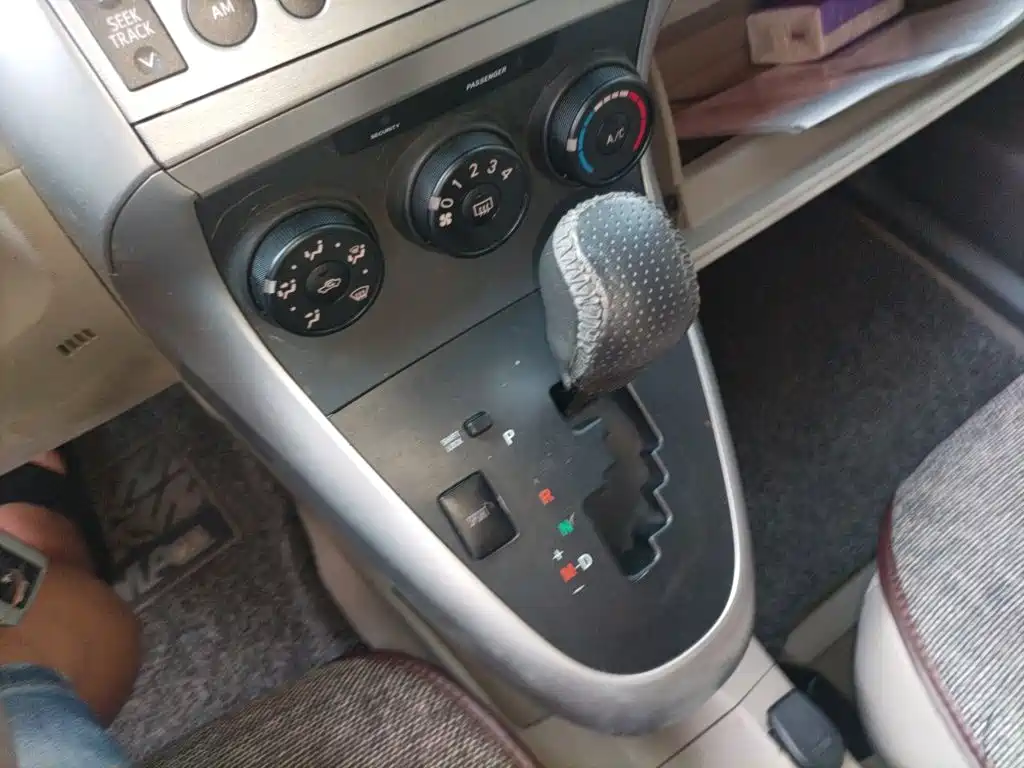 Toyota Verso — миниатюра 15