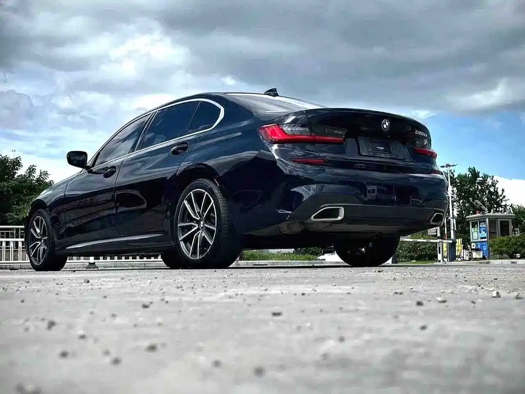 BMW 3 Series — миниатюра 9