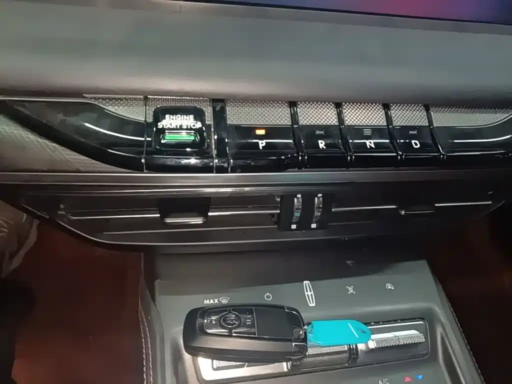 Lincoln Z — миниатюра 14