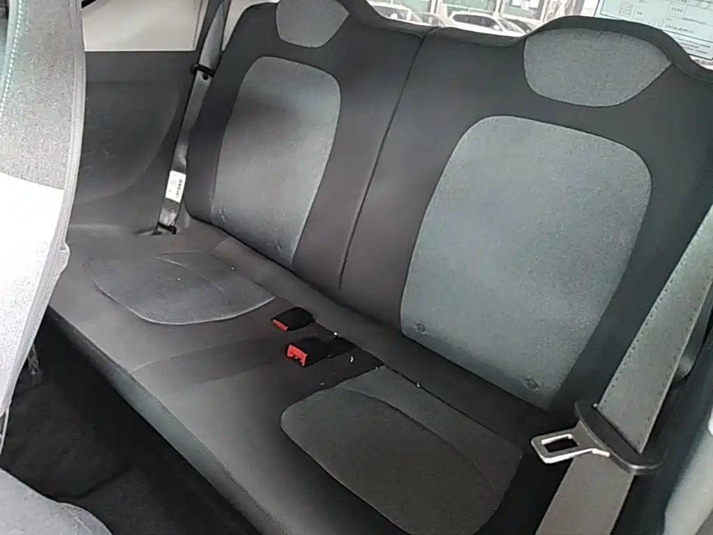 Wuling MINIEV — миниатюра 17