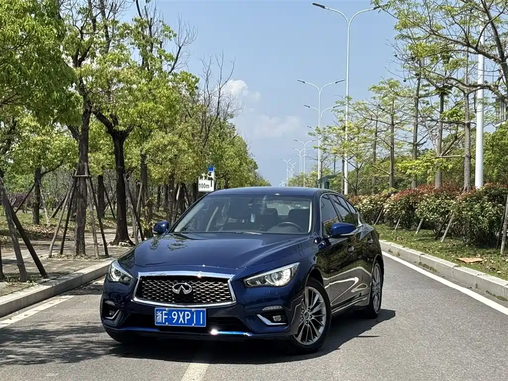 Infiniti Q50L 2021