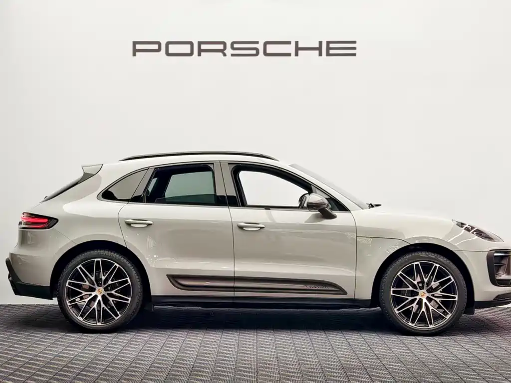 Porsche Macan 2022 Macan T 2.0T