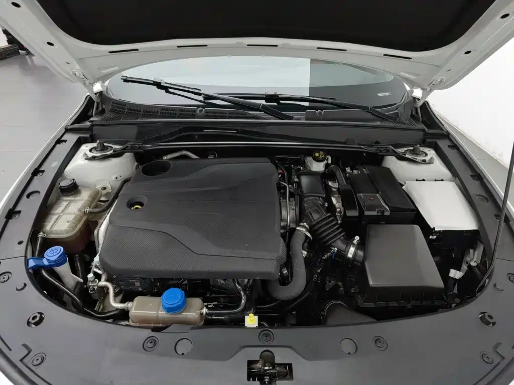 Changan UNI-V — миниатюра 6