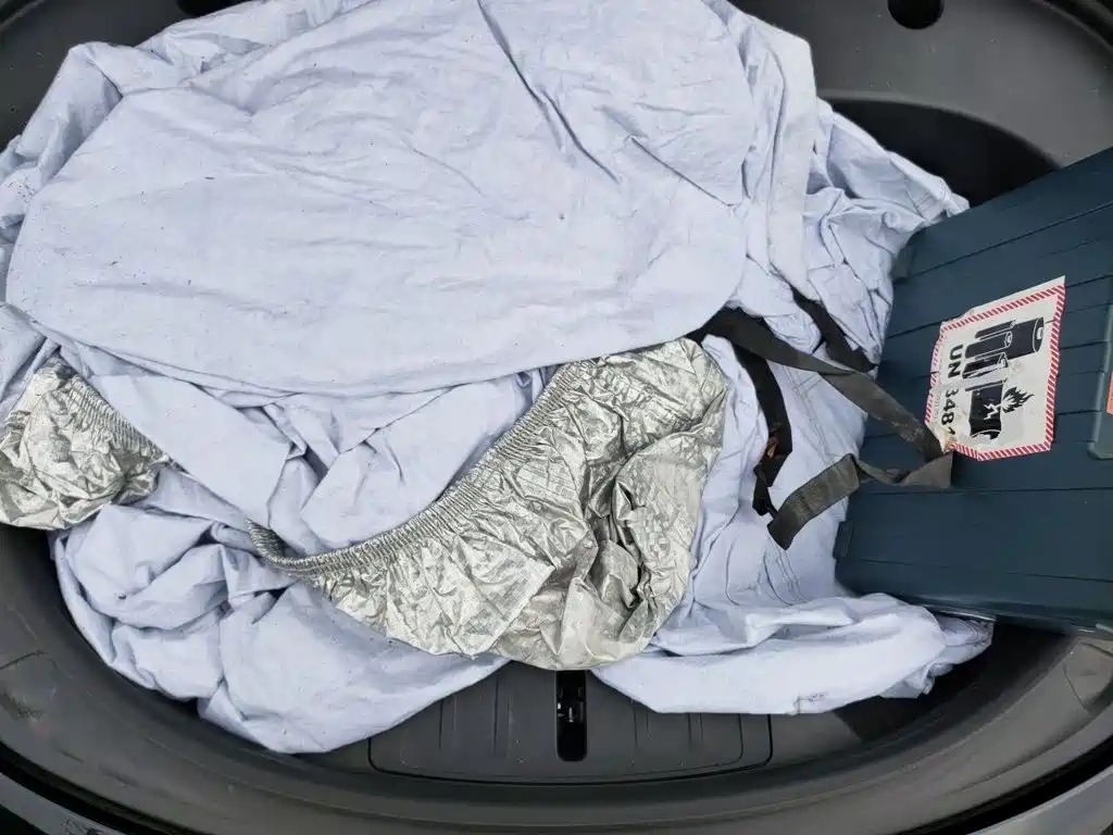 Tesla Model 3 — миниатюра 21