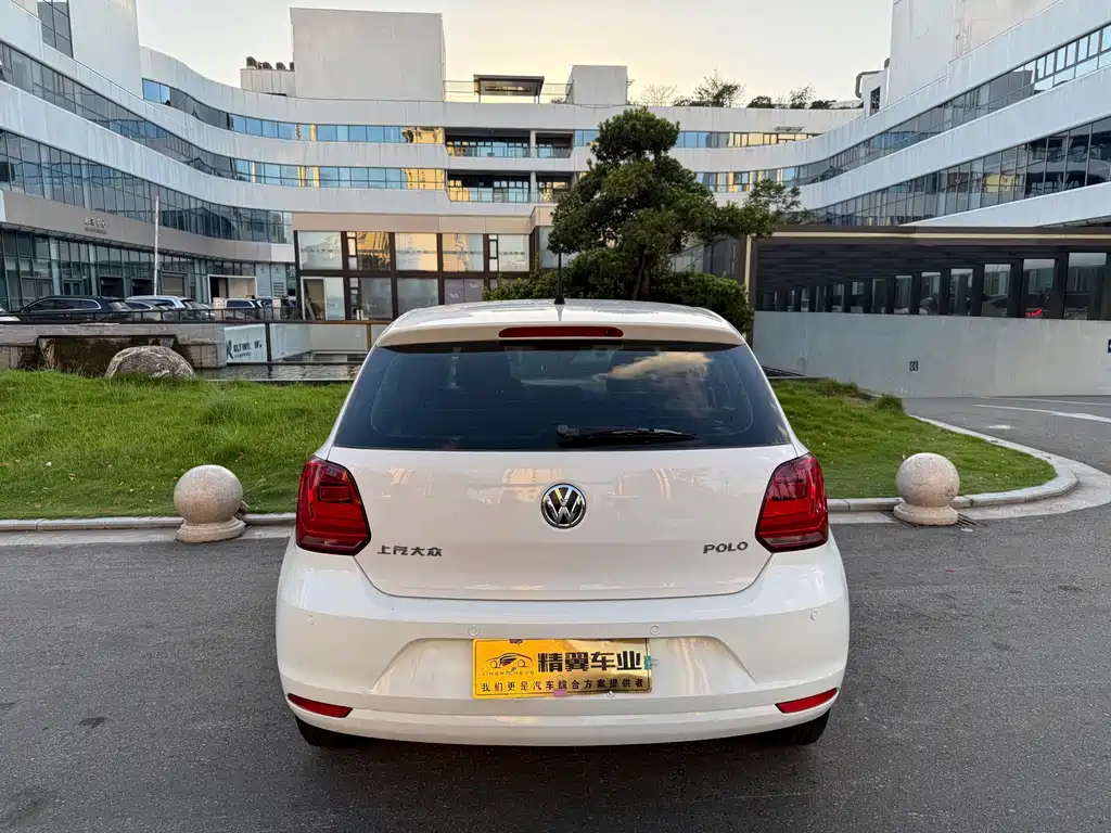 Volkswagen Polo — миниатюра 8
