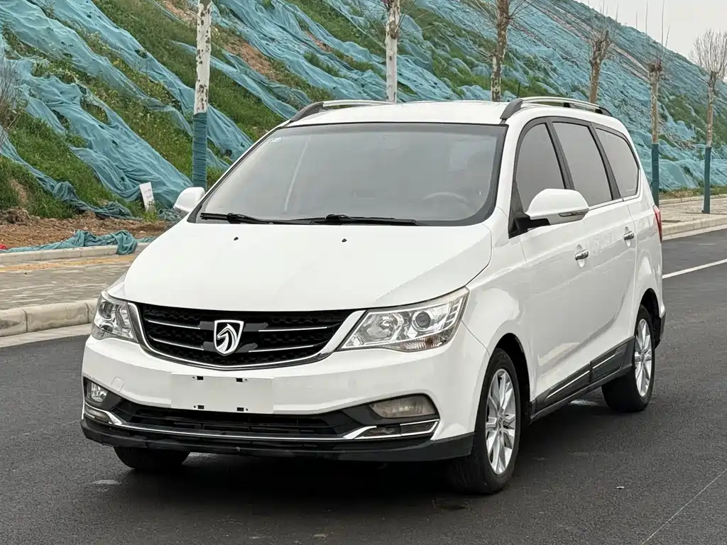 BAOJUN 730