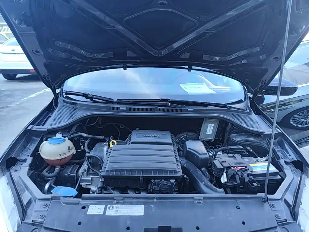 Volkswagen Santana — миниатюра 20