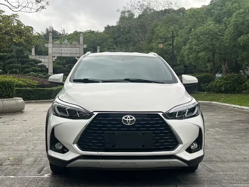 TOYOTA YARIS L ZHIXUAN