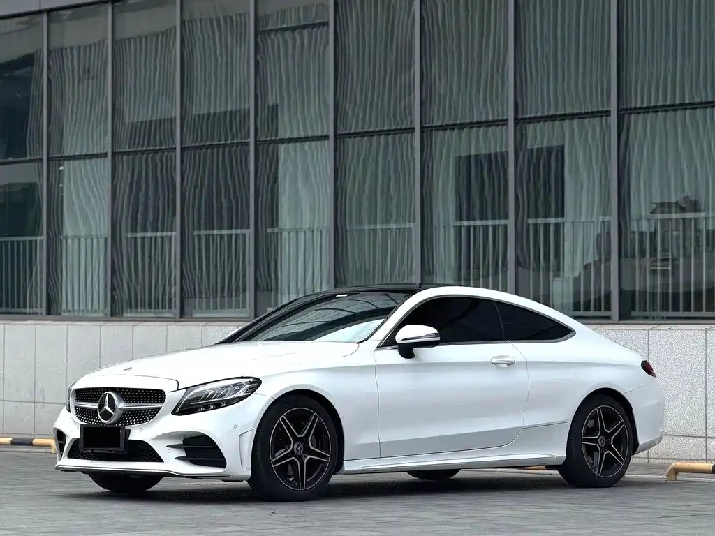 2020 Mercedes-Benz C-klasse - zdjęcie 1 z 9