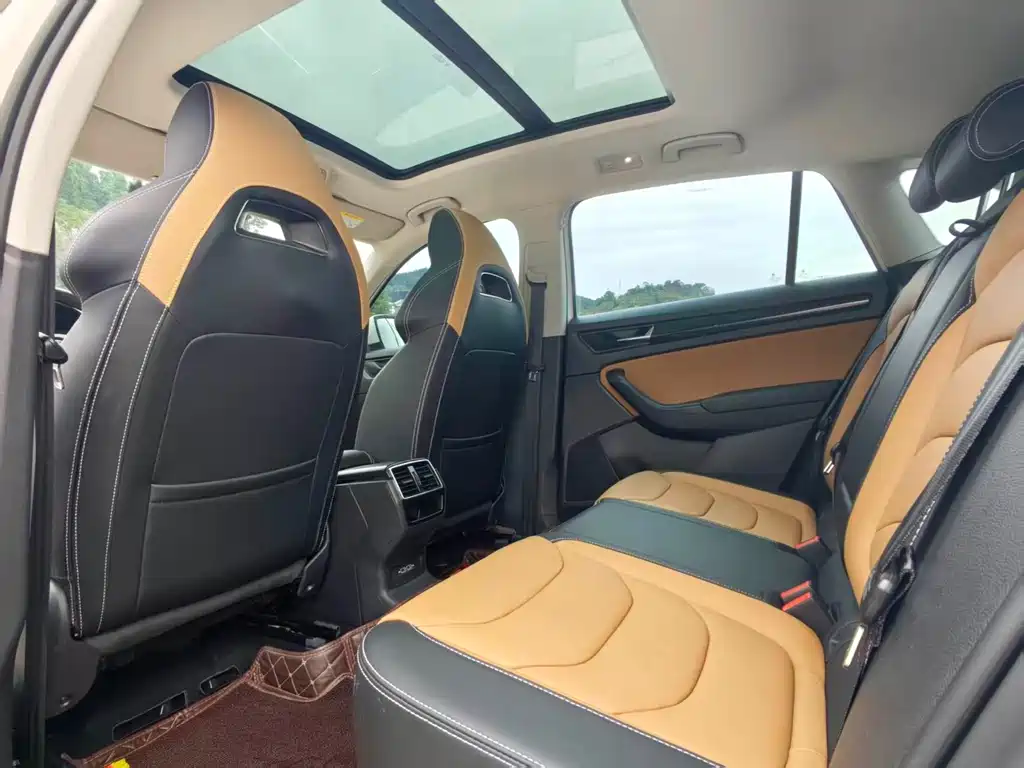 Skoda Kodiaq GT — миниатюра 5