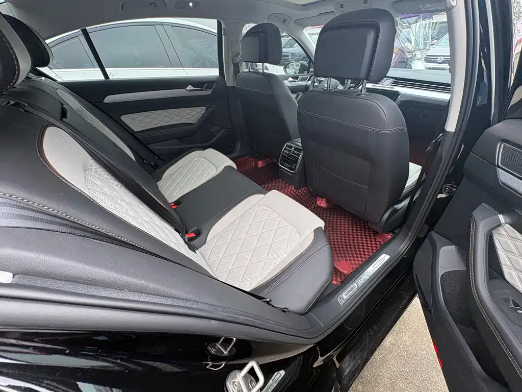 Volkswagen Magotan — миниатюра 7