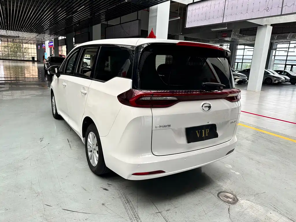 GAC Motor Trumpchi M6 — миниатюра 4