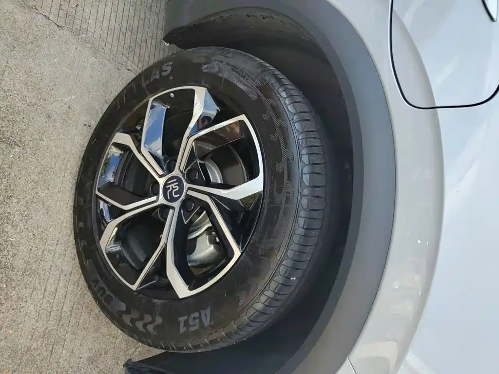 BYD Yuan Plus — миниатюра 25