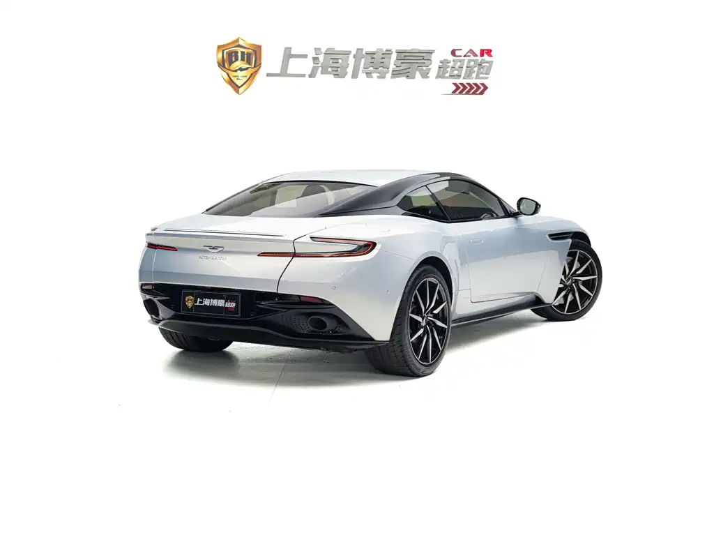 Aston Martin DB11 — миниатюра 3