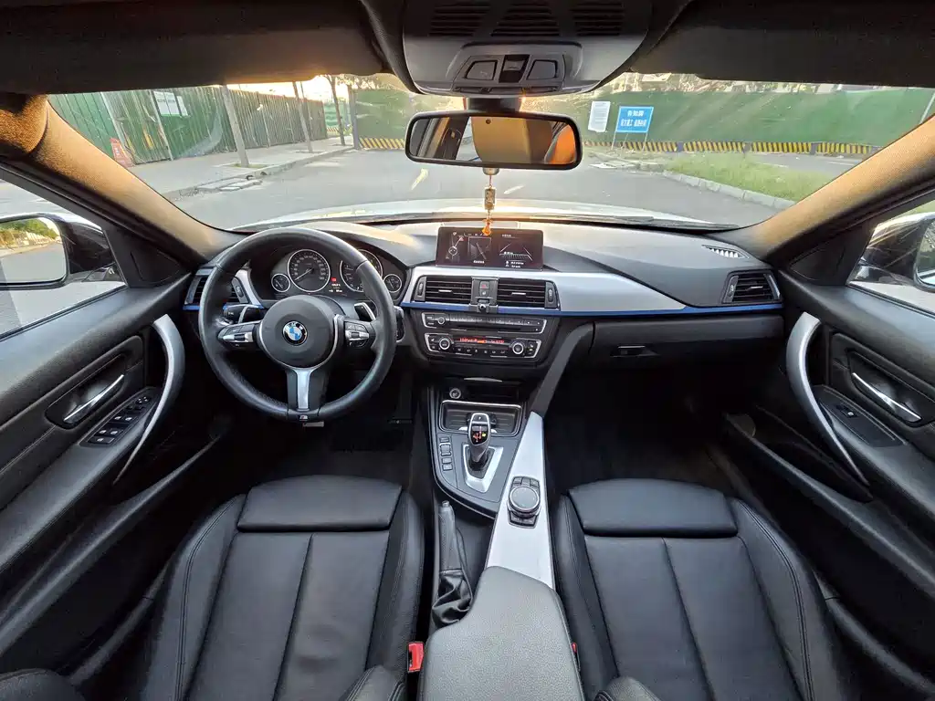 BMW 3 Series (Import) — миниатюра 12