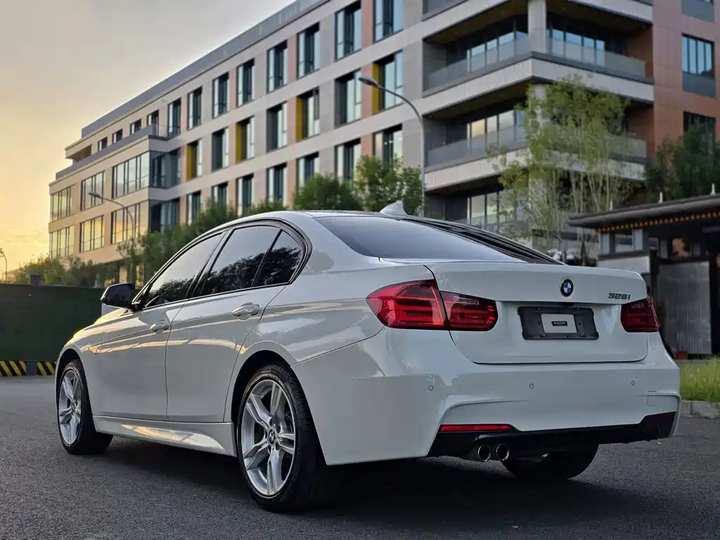 BMW 3 Series (Import) — миниатюра 24