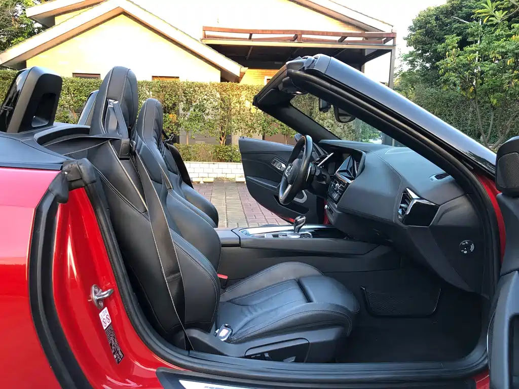 BMW Z4 — миниатюра 14