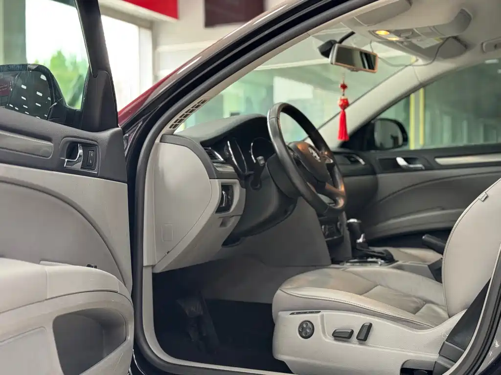 Skoda Superb 2016 TSI380 DSG