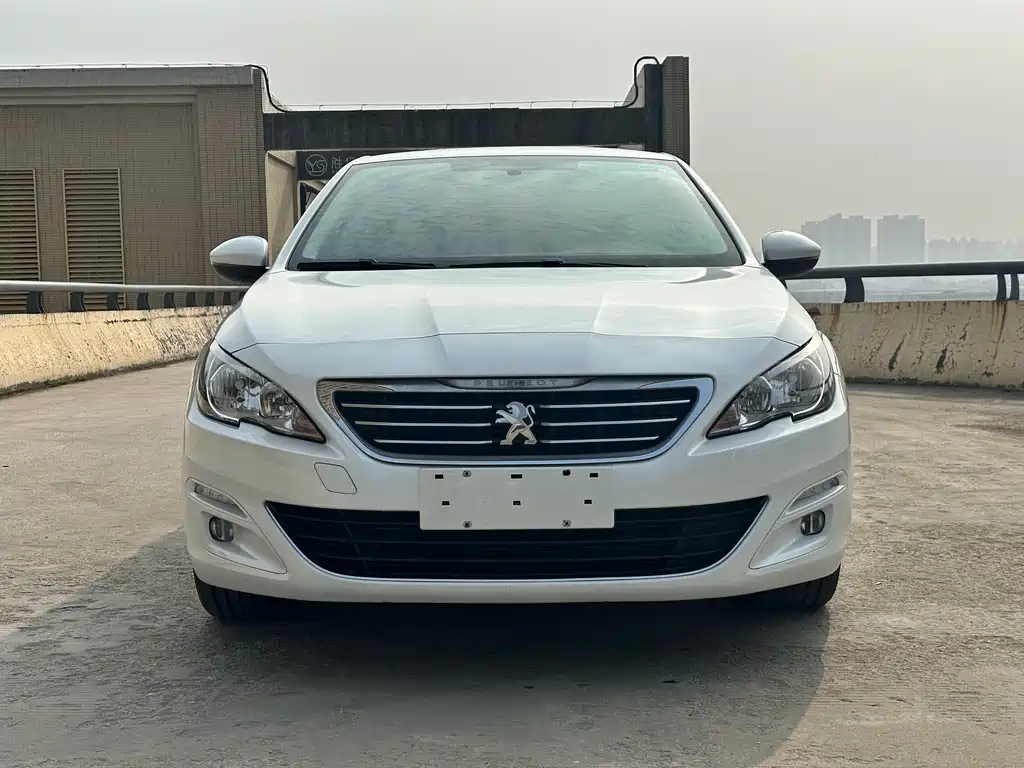 Peugeot 408 2018 350THP AT Luxury