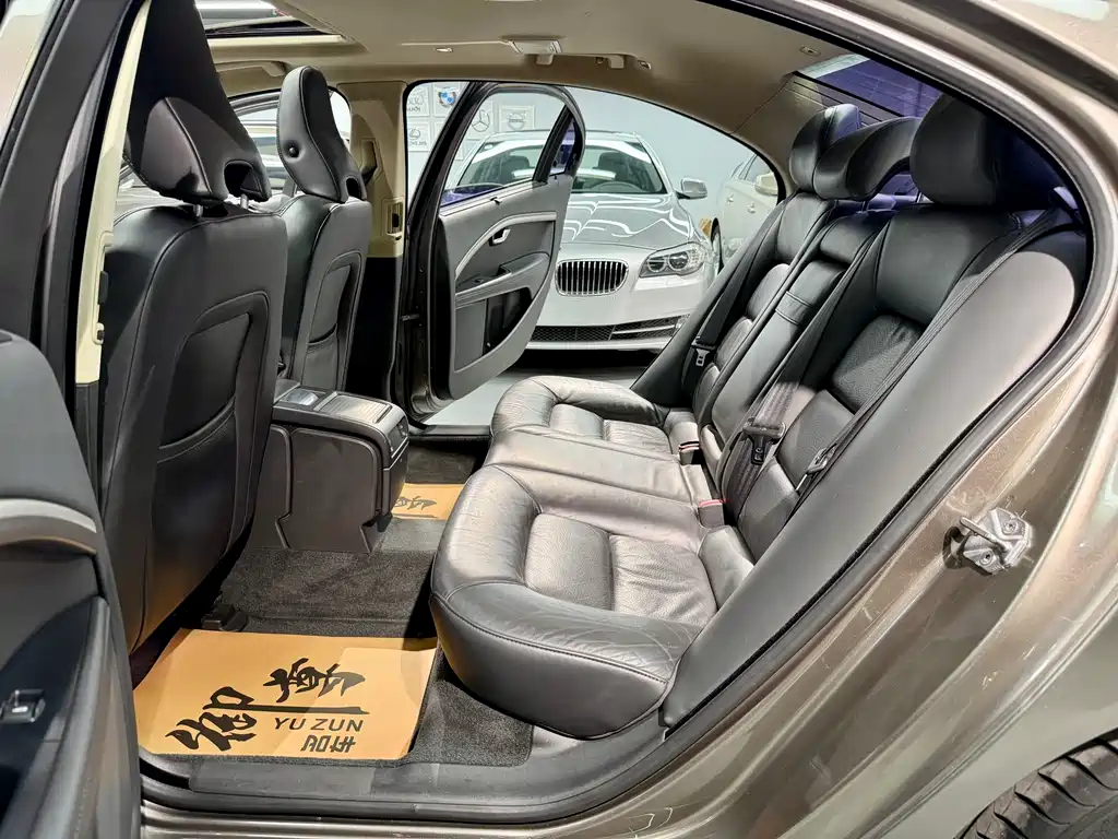 Volvo S80L 2014 2.0T T5