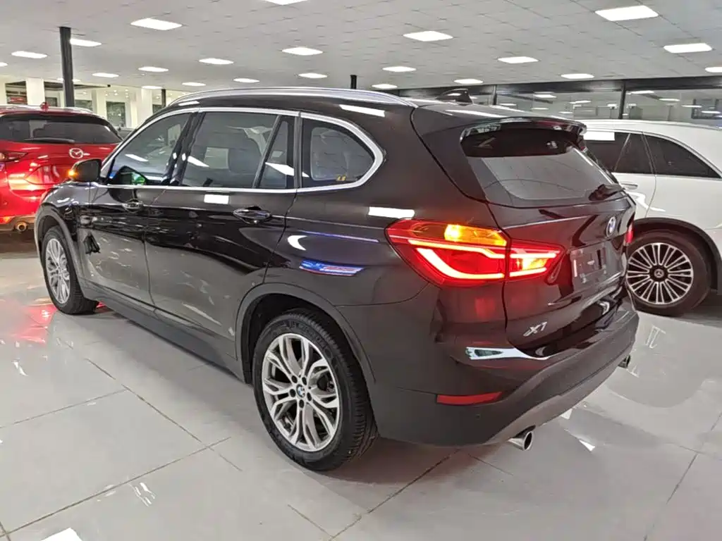BMW X1 — миниатюра 5