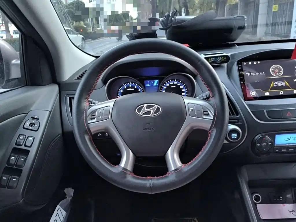 Hyundai ix35 — миниатюра 11
