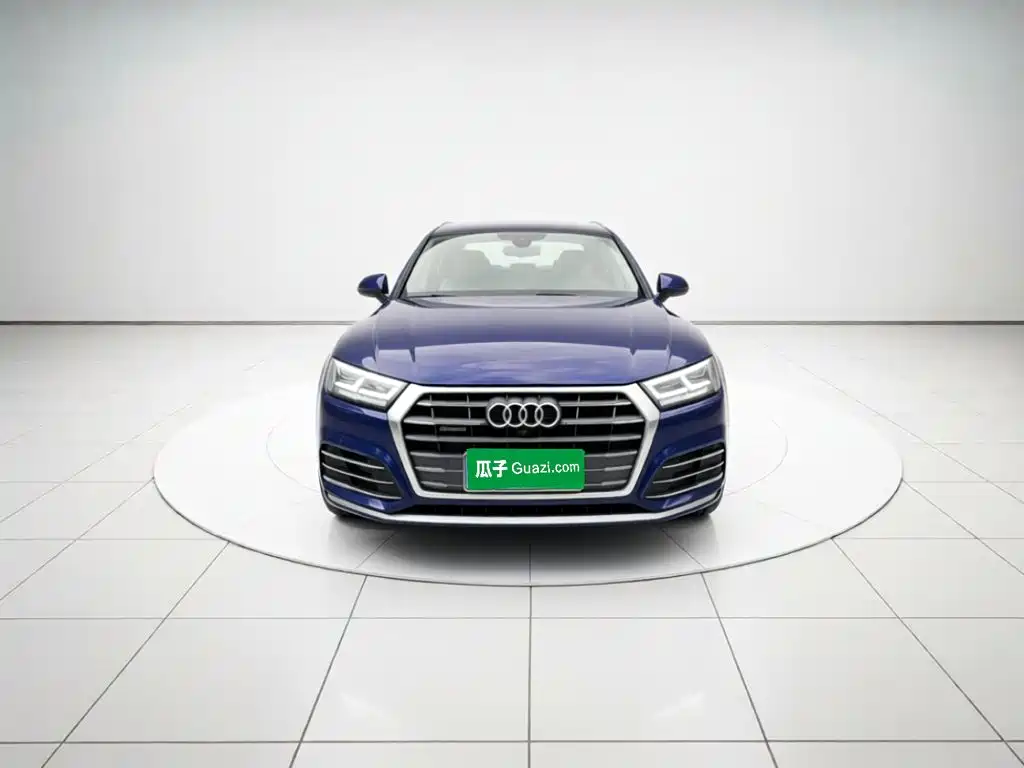 Audi Q5L — миниатюра 2