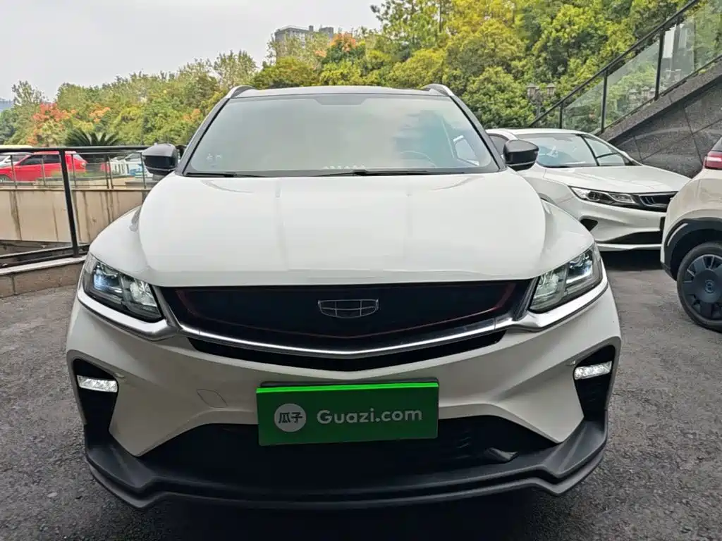 Geely Binyue — миниатюра 3